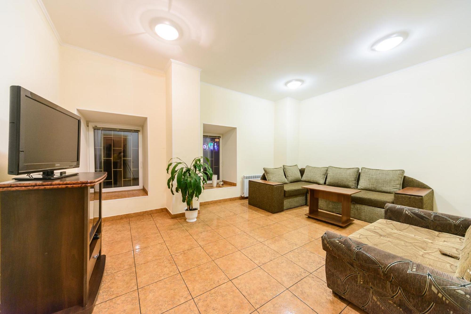 Apartment At Malaya Zhytomyrska 5 Київ Екстер'єр фото